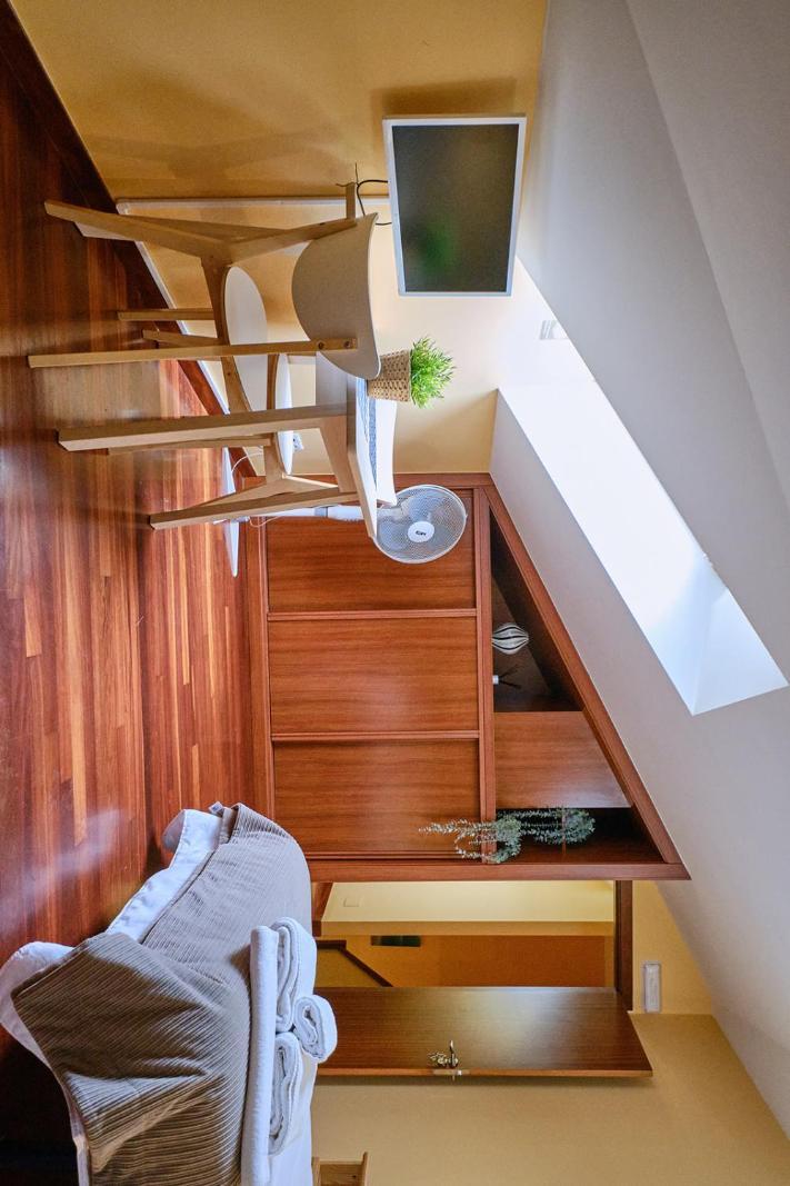 Peregrina Pension 1 Педрусо Экстерьер фото